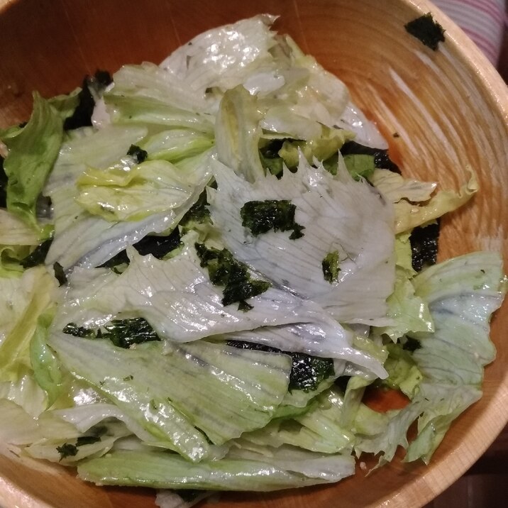 レタスと韓国のりのサラダ